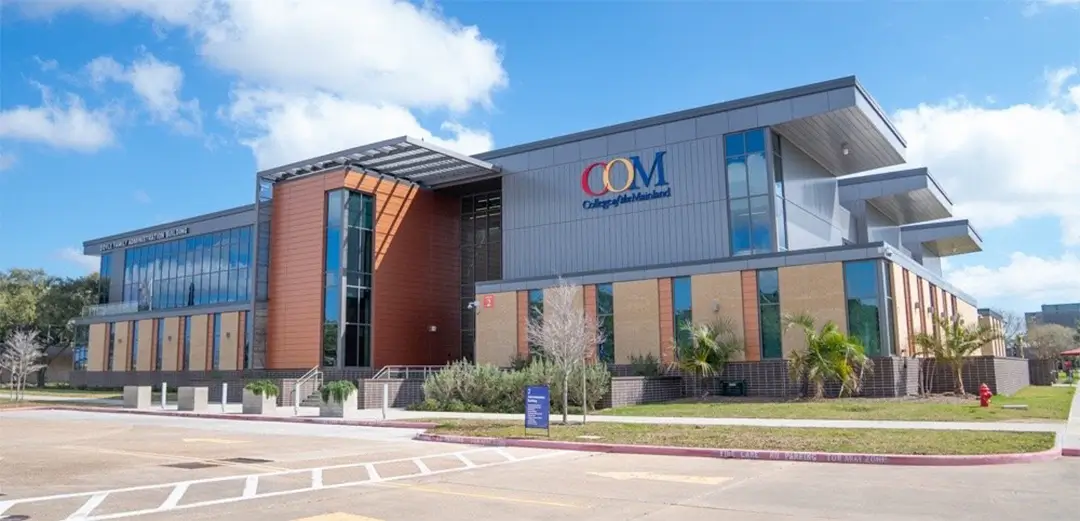 The College of the Mainland Administration Building.