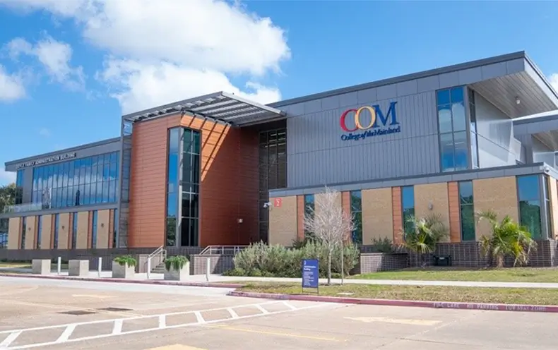 College of the Mainland's Administration building.