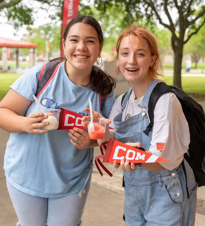 College of the Mainland students enjoying snowcones.